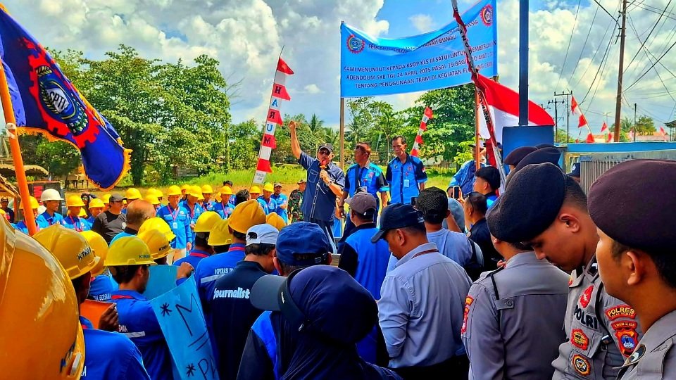 Bobrok Kantor KSOP Satui Tanah Bumbu Ancam Dibongkar! Kepala KSOP Tanah Bumbu Akhirnya Kabulkan Tuntutan Demo Buruh Koperasi TKBM
