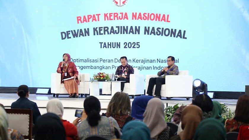 Pemda Wajib Perkuat UMKM Kerajinan Lewat Dekranasda